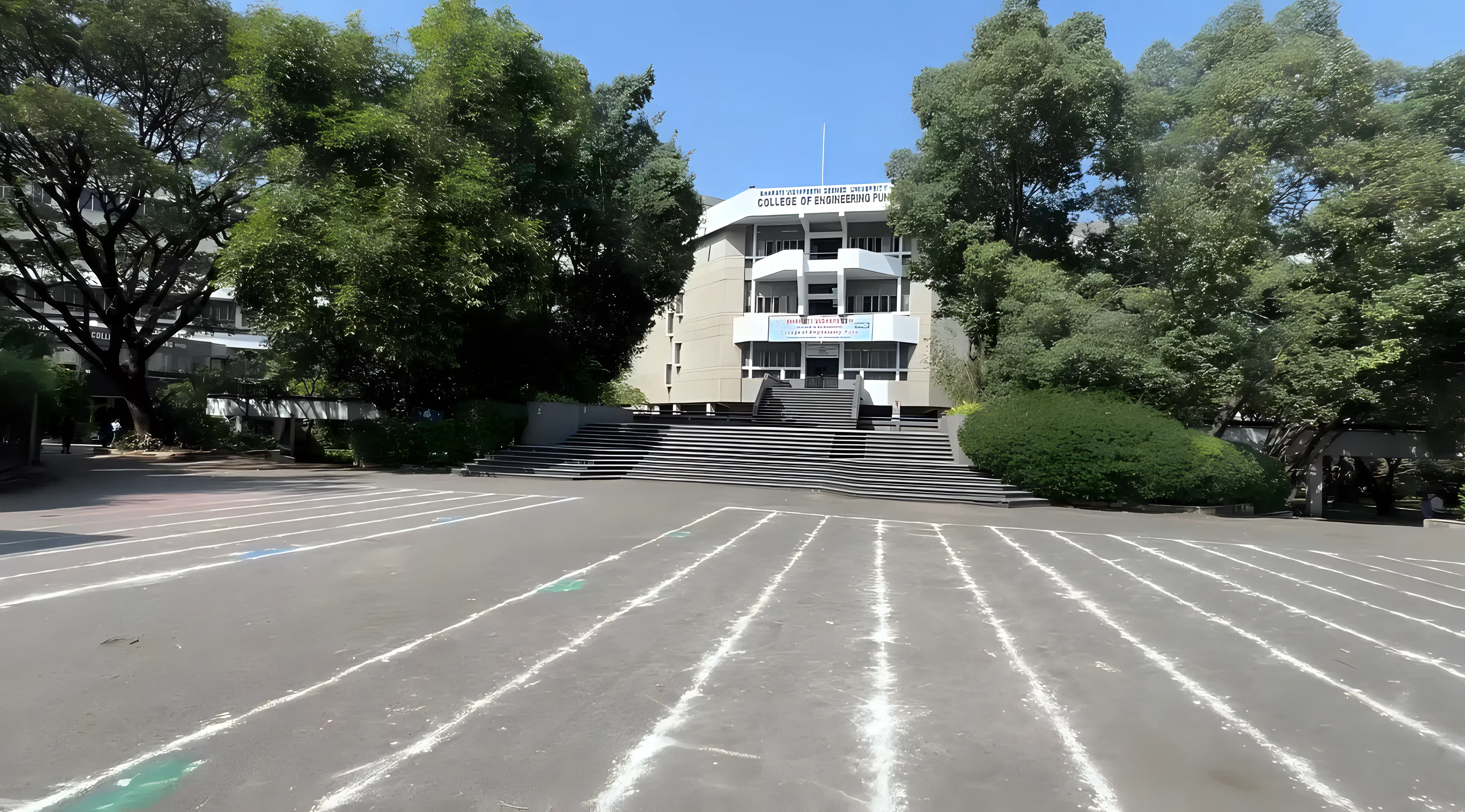 Bharati Vidyapeeth University College of Engineering Pune campus photo 7